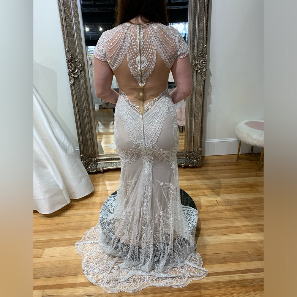 Berta Wedding Dress 16-04 Size 40 - Picture 10 of 16